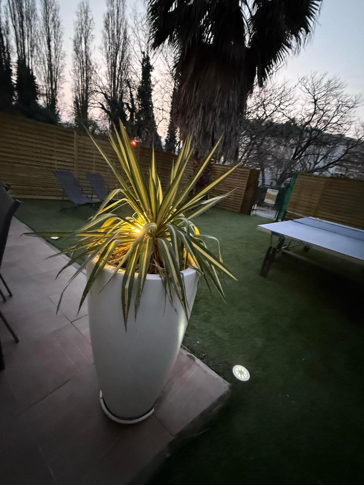 Maison Frappaz - 4 Bedrooms With Garden Villeurbanne Dış mekan fotoğraf
